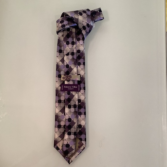 Roberto Villini Handmade 100% Silk Tie in Purple, Gray and Black.  Preowned. - Picture 2 of 4